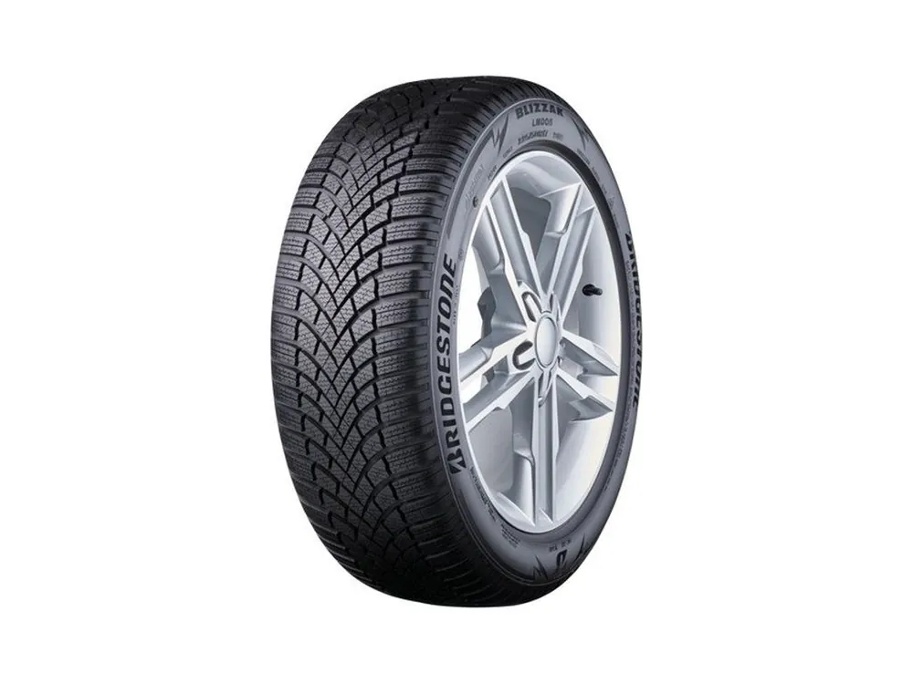 Vrácení Zdarma Bridgestone 235/50 R17 LM005 100V XL 3PMSF