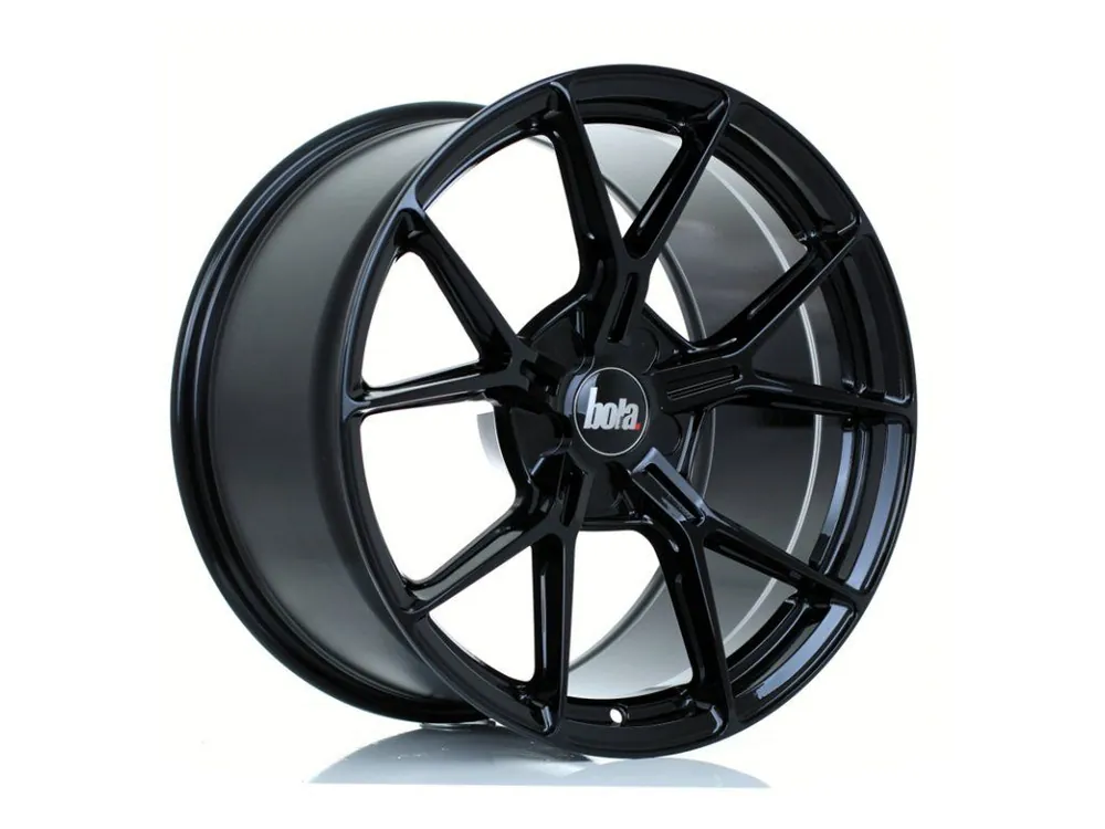 Zlevněný ALU kolo Bola FLY, velikost 10,5x19, 5x130 - ET 18 až 58