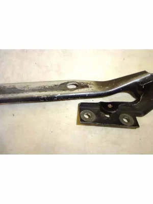 Nejprodávanější pant kapoty levý VW ŠKODA3B0823301A