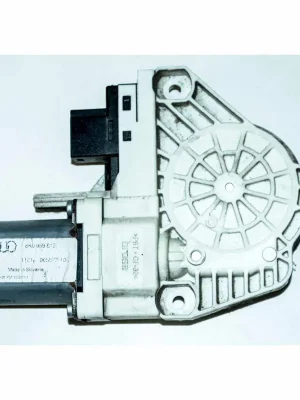 motorek stahování oken pravý přední/zadní VAG8K0959812 Výprodej