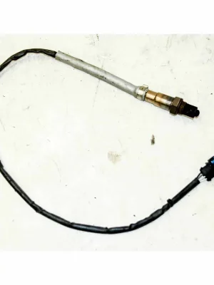 Aktuální kyslíková sonda VAG 2,0 TFSi06K906262R - poškozený konektor