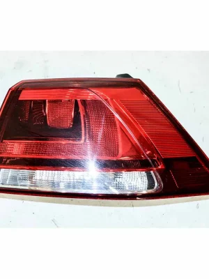 Akce lampa zadní pravá VW Golf VII 5G0 HB5G0945096H5G0945096P